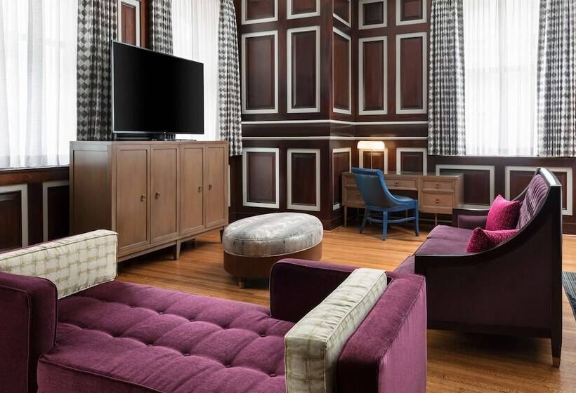 Hampton Inn & Suites Baltimore Inner Harbor