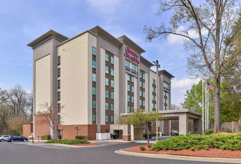 Hampton Inn & Suites Charlottearrowood Rd