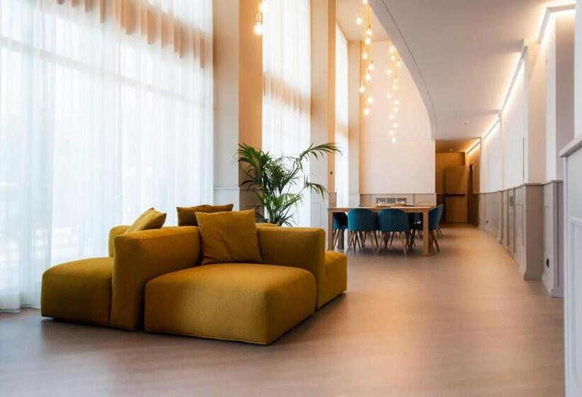 Phi Hotel Cavalieri