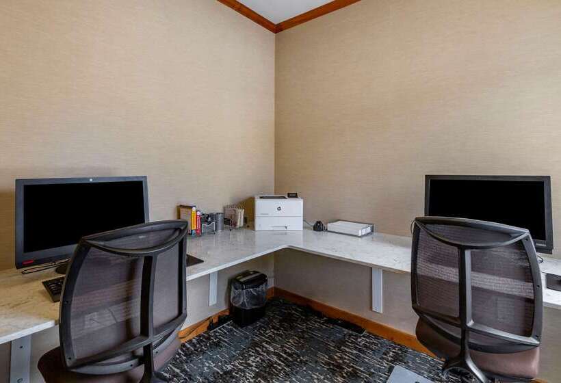 فندق Comfort Inn