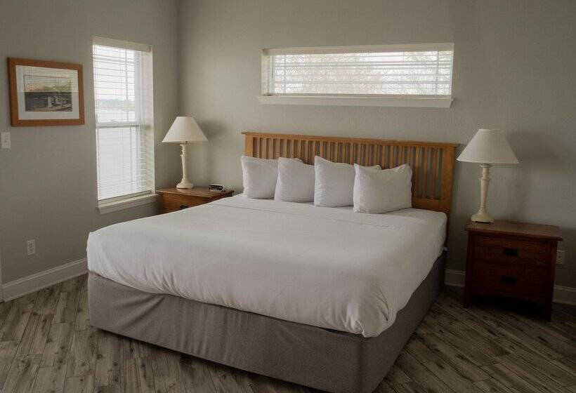 호텔 Delavan Lake Resort