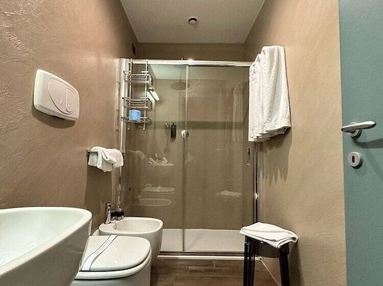 Fotos del hotel Globus Urban:  9