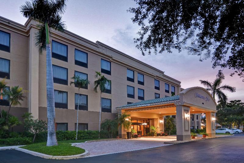 בית מלון כפרי Hampton Inn Boca Raton Deerfield Beach