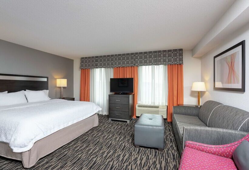 هتل Hampton Inn Akronsouth