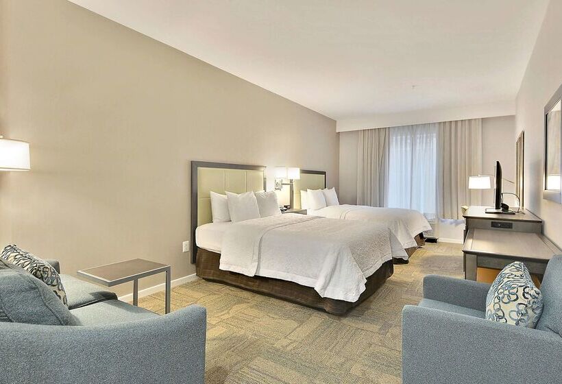 هتل Hampton Inn Alexandriaold Town/king St. Metro