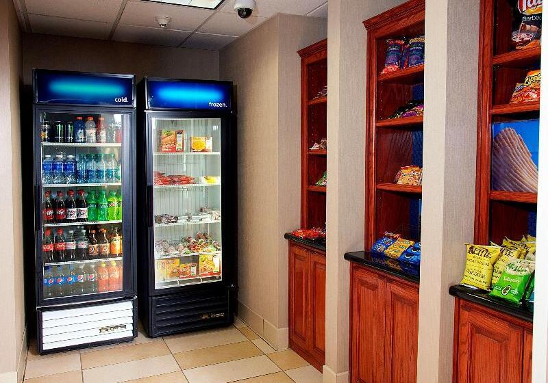 هتل Spark By Hilton Amarillo West Medical Center