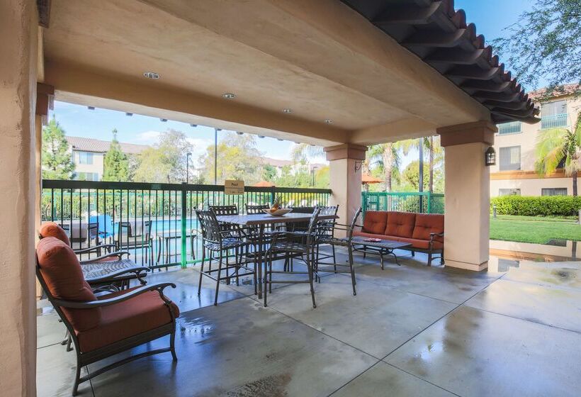 Hotel Hampton Inn And Suites Camarillo