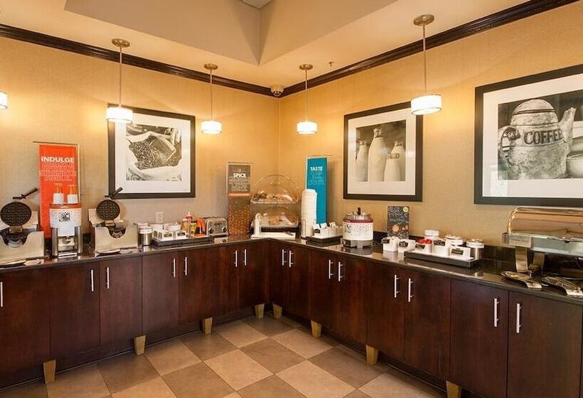 هتل Hampton Inn & Suites Houston Katy