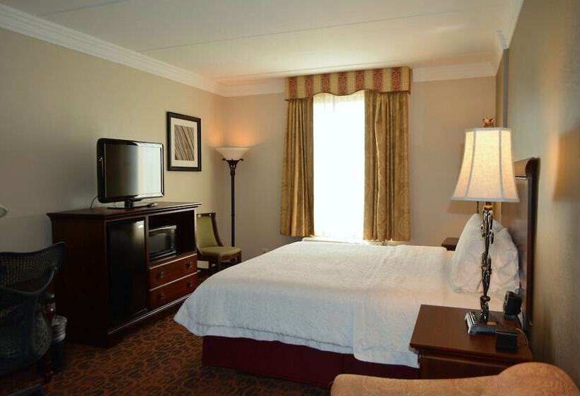 هتل Hampton Inn & Suites Houston Katy