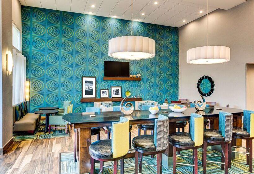 هتل Hampton Inn & Suites Macon I 475
