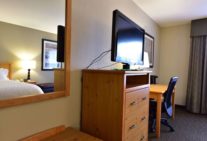 בית מלון כפרי Hampton Inn & Suites By Hilton Petoskey