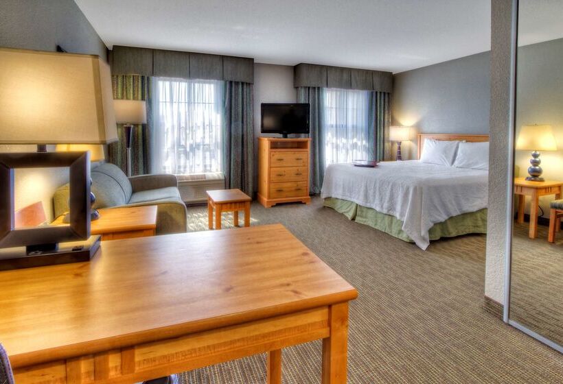 בית מלון כפרי Hampton Inn & Suites By Hilton Petoskey