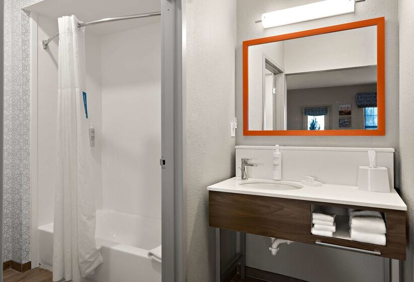 בית מלון כפרי Hampton Inn & Suites By Hilton Petoskey