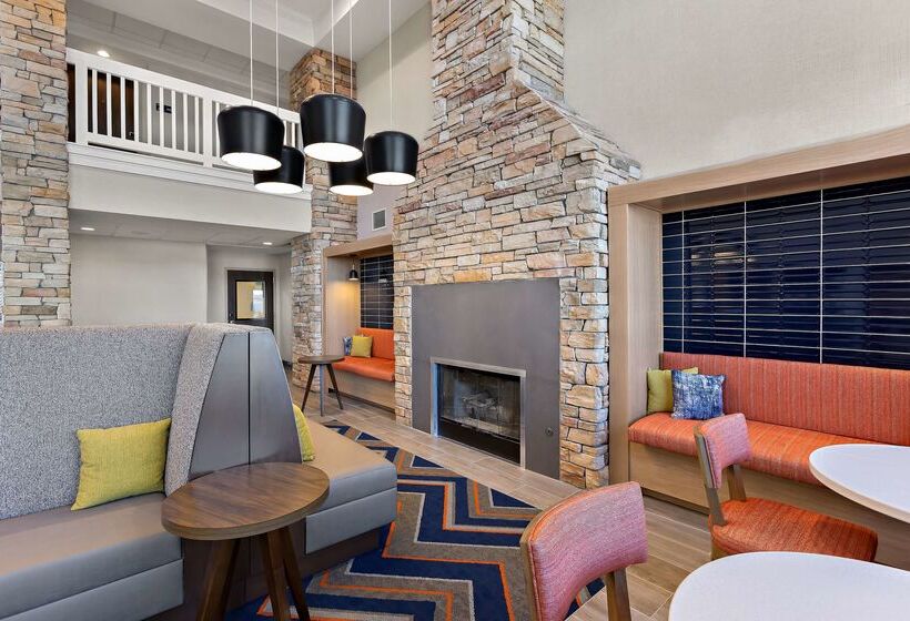 בית מלון כפרי Hampton Inn & Suites By Hilton Petoskey