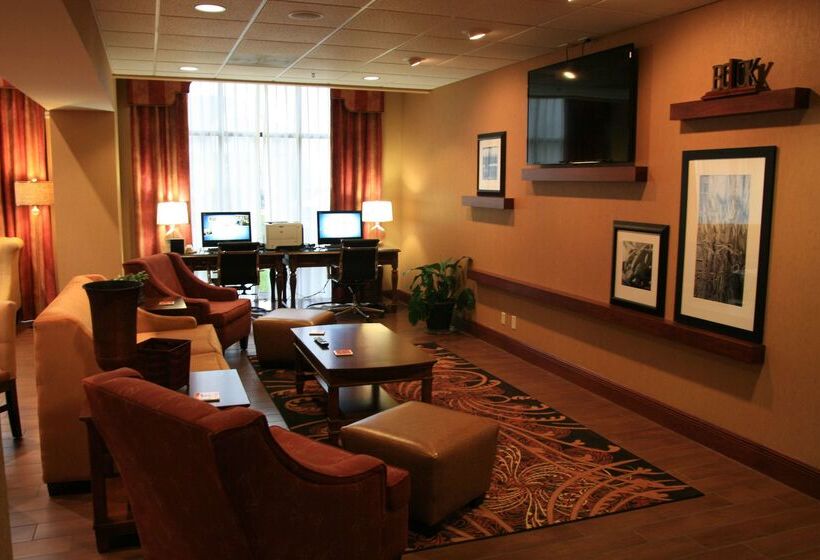 هتل Hampton Inn & Suites Springfield Southwest
