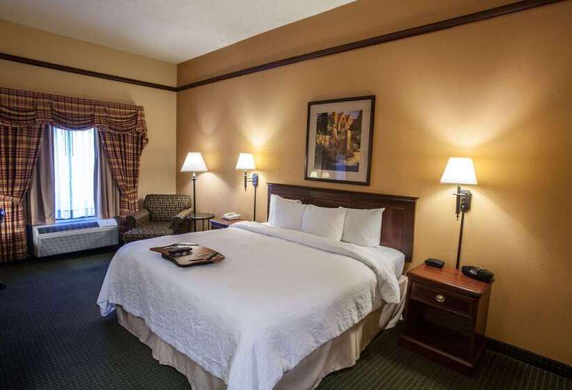 هتل Hampton Inn & Suites Stillwater