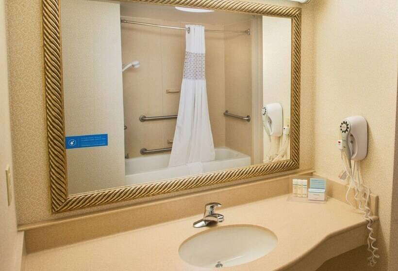 هتل Hampton Inn & Suites Valdosta/conference Center