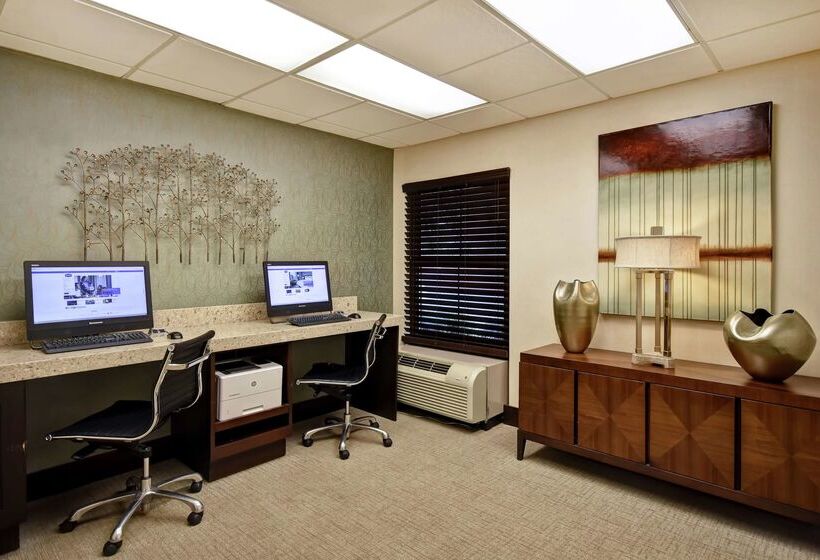 هتل Hampton Inn Atlantamall Of Georgia