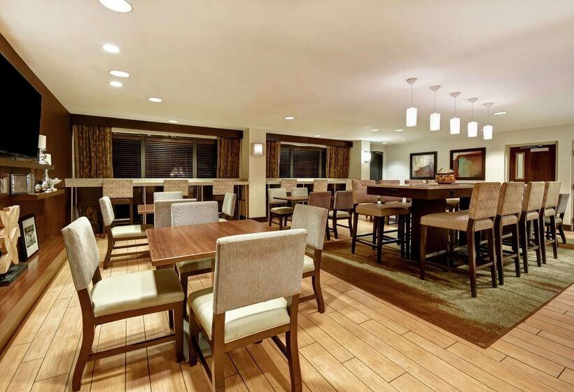 هتل Hampton Inn Atlantamall Of Georgia
