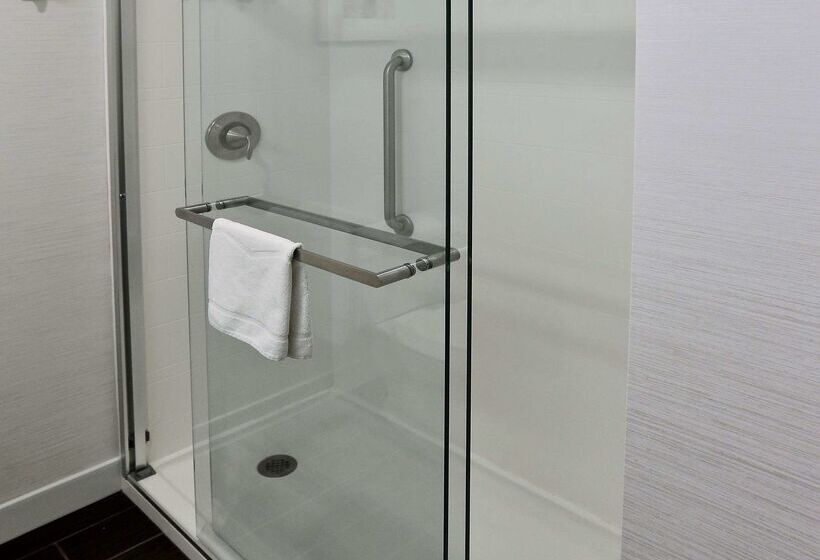 هتل Hampton Inn Billings