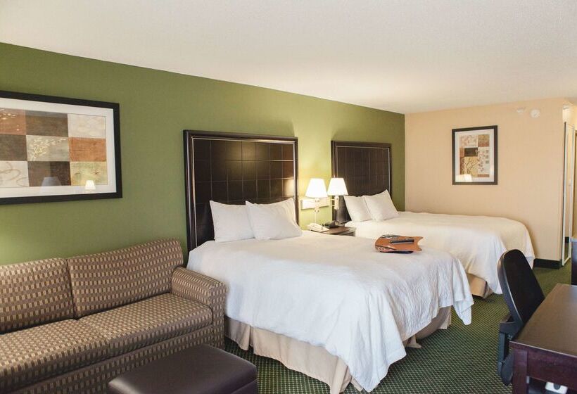 هتل Hampton Inn Bloomington West