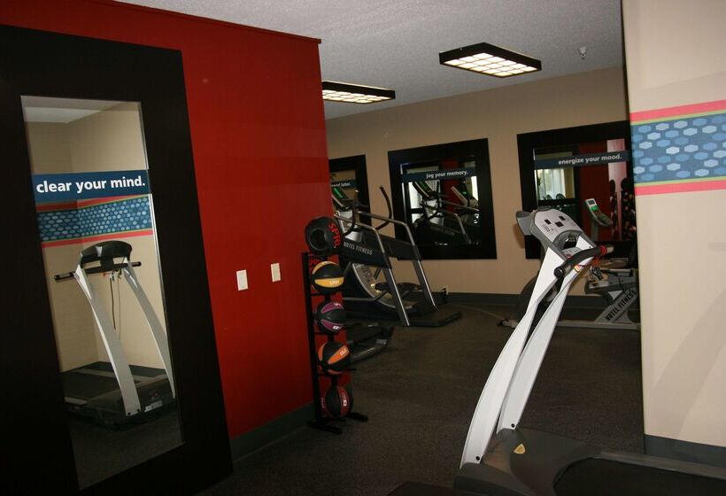 هتل Hampton Inn Bloomington West