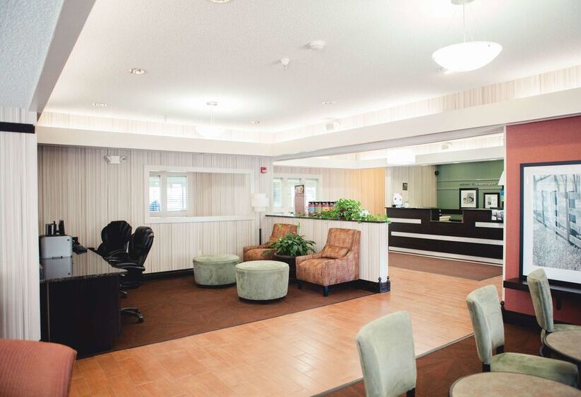 هتل Hampton Inn Bloomington West