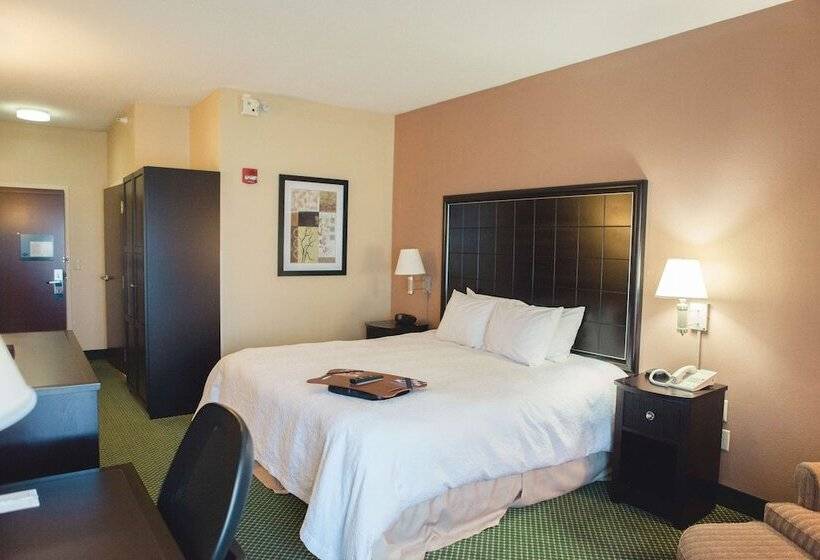 هتل Hampton Inn Bloomington West