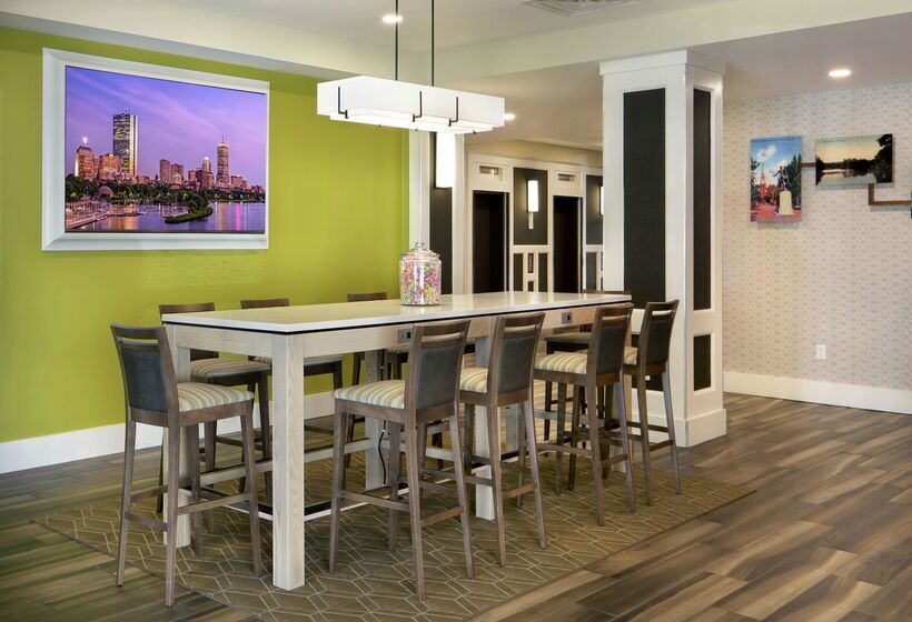 בית מלון כפרי Hampton Inn Boston Natick