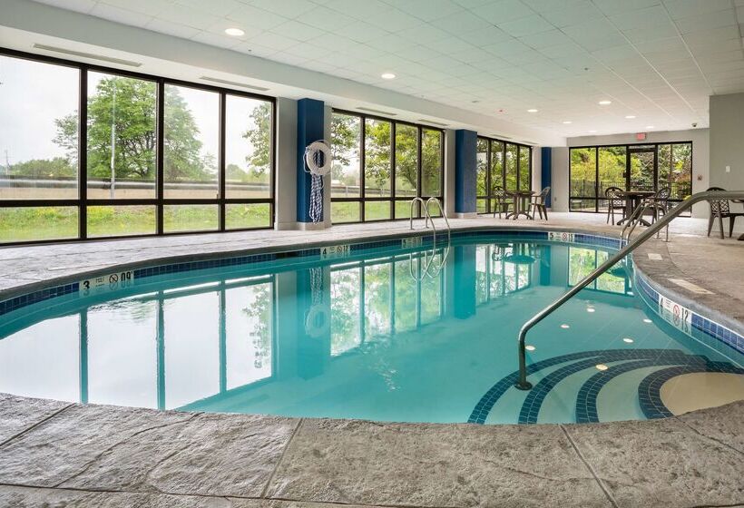 فندق Hampton Inn Buffalo South/i90
