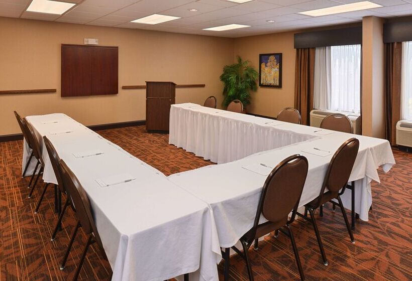هتل Hampton Inn Carbondale