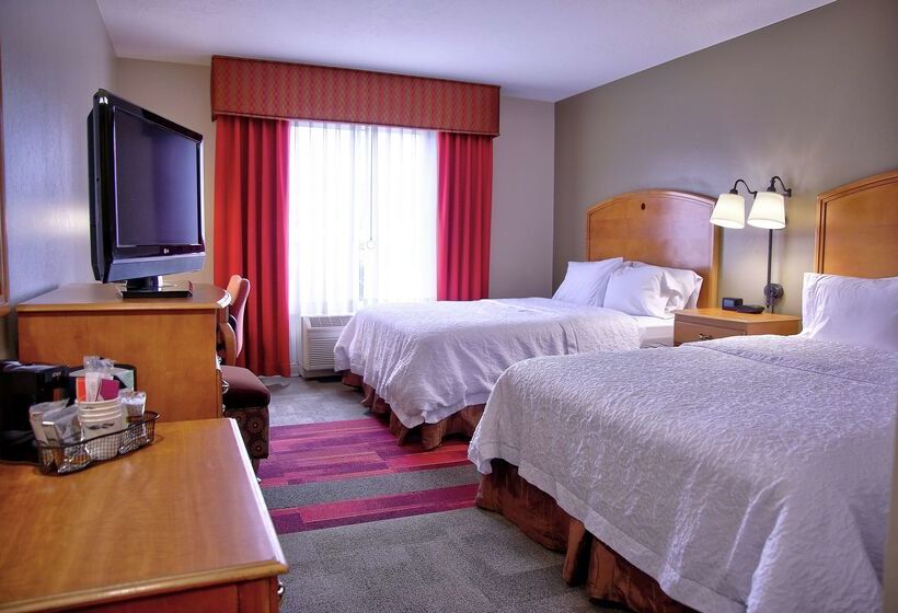 هتل Hampton Inn Cedar City