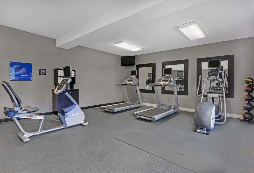 هتل Hampton Inn Charlotte/monroe