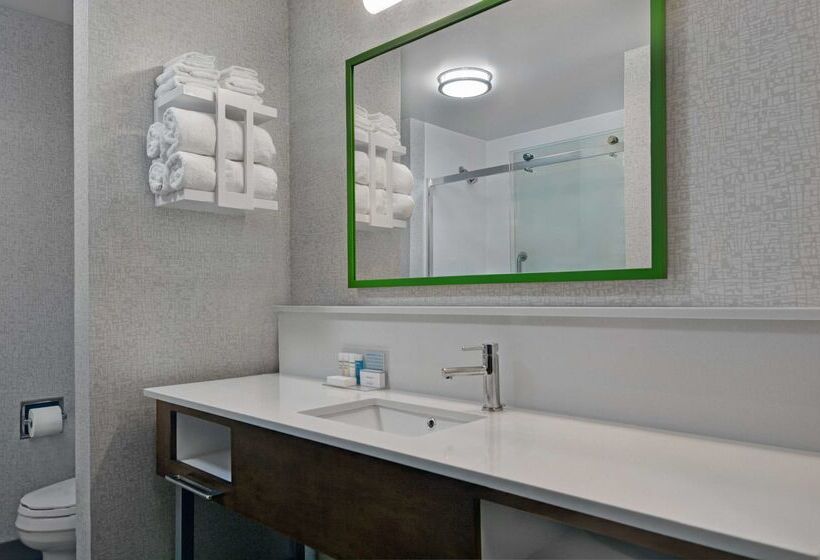 هتل Hampton Inn Charlotte/monroe