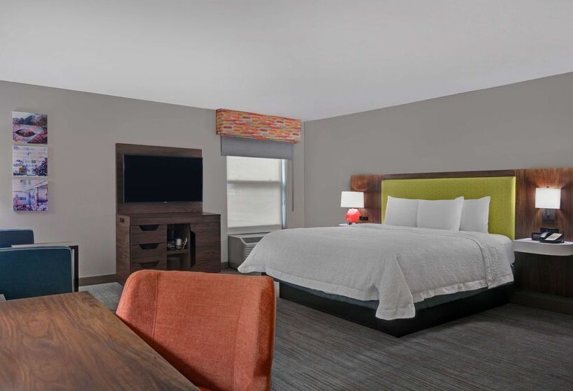 هتل Hampton Inn Charlotte/monroe