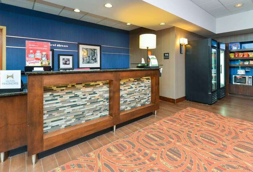 هتل Hampton Inn Chicagocarol Stream