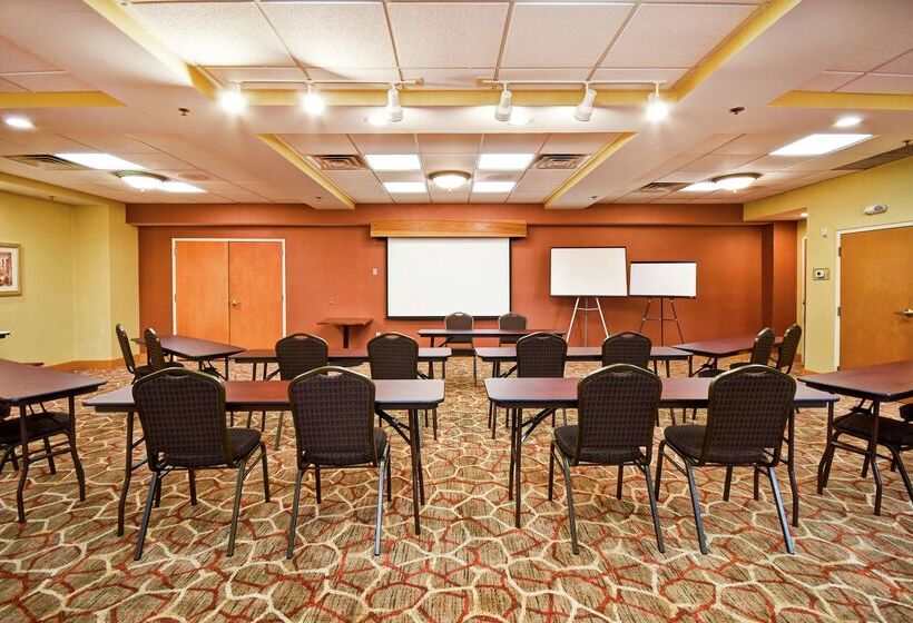 هتل Hampton Inn Chicopee/springfield