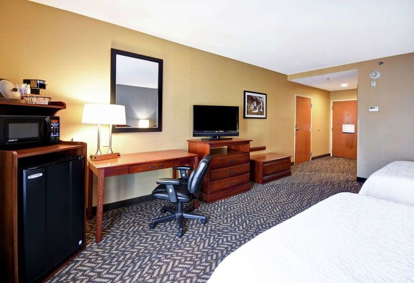 هتل Hampton Inn Chicopee/springfield