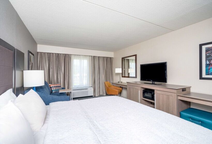 בית מלון כפרי Hampton Inn Clifton Park