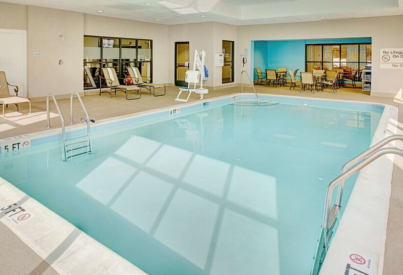 فندق Hampton Inn Columbia