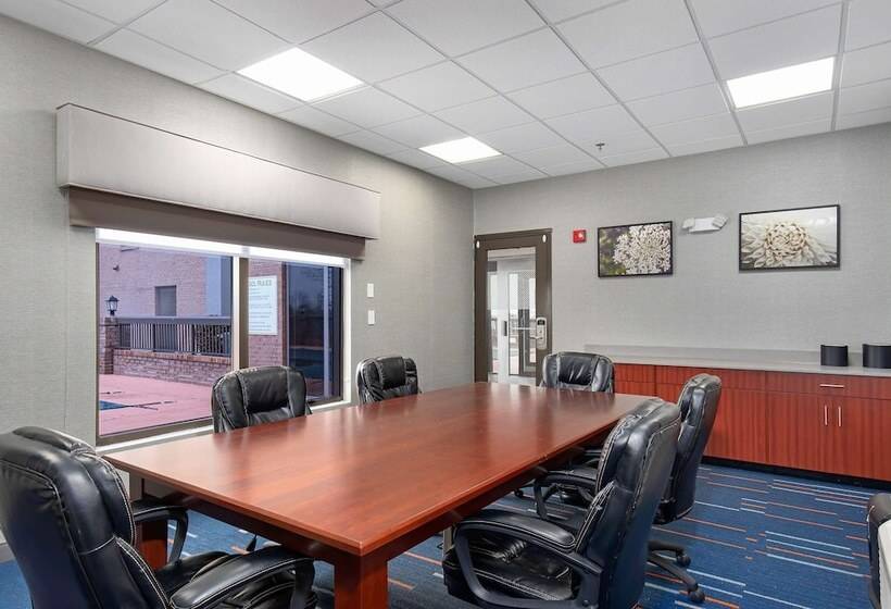 בית מלון כפרי Hampton Inn Corbin Ky