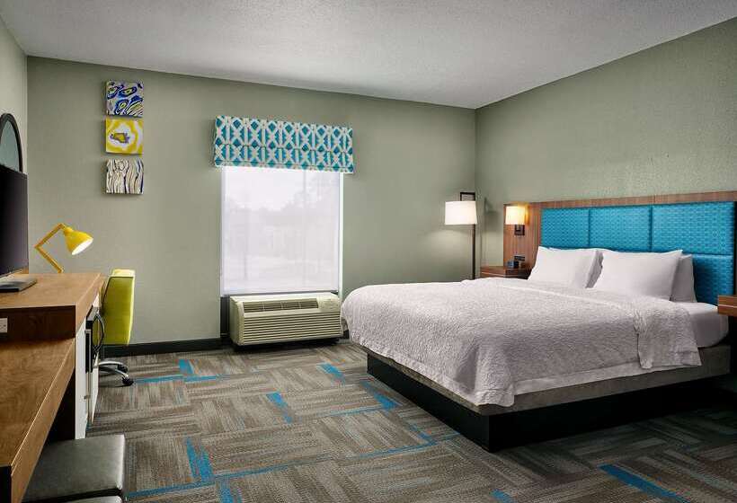 Отель Hampton Inn Covington