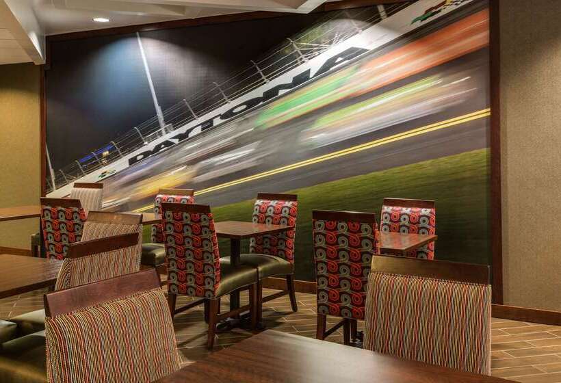 هتل Hampton Inn Daytona Speedwayairport