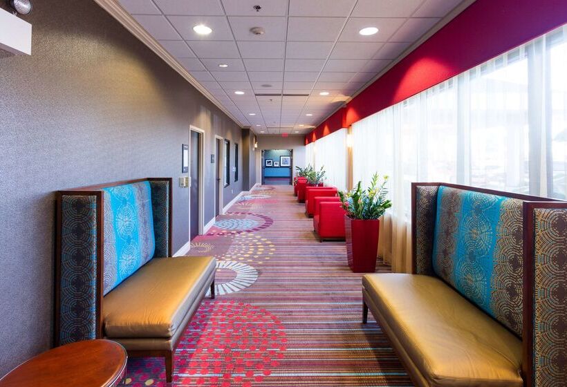 هتل Hampton Inn Daytona Speedway