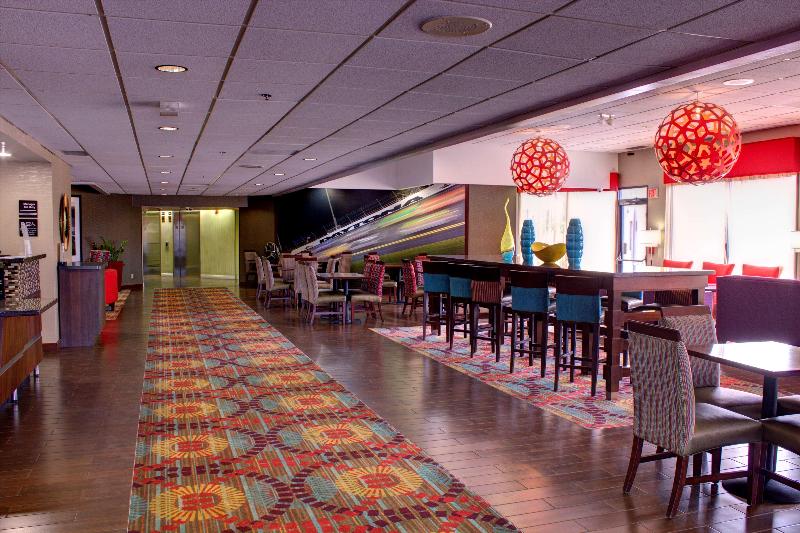 هتل Hampton Inn Daytona Speedwayairport