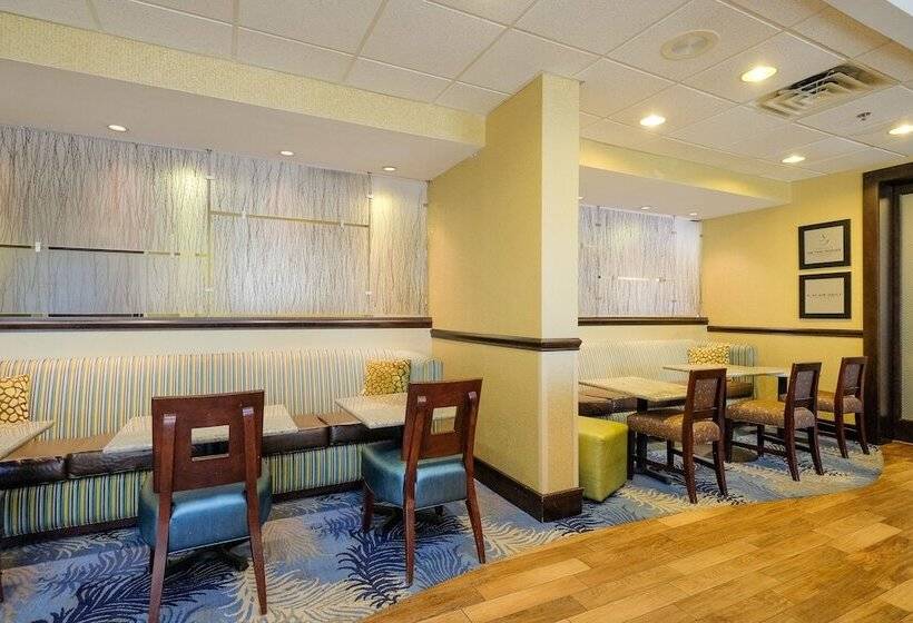 ホテル Hampton Inn Edenton