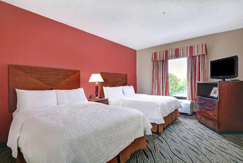 فندق Hampton Inn Fayetteville