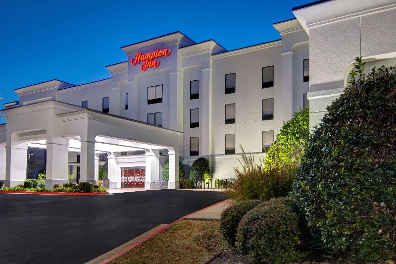 هتل Hampton Inn Fayetteville