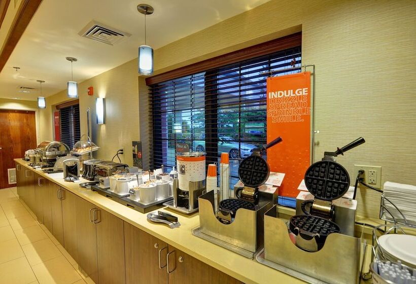 호텔 Hampton Inn Franklin / Milford