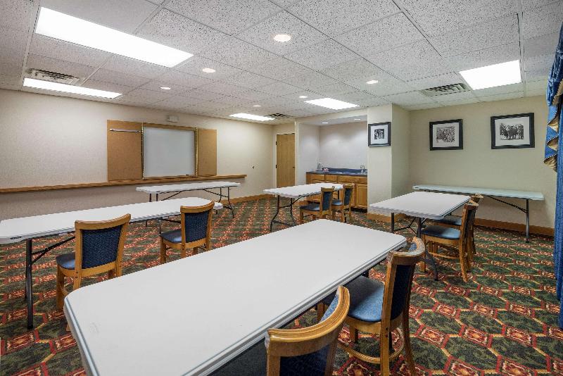 酒店 Hampton Inn Ft. Chiswell Max Meadows